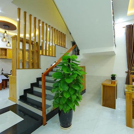 Nhu Y Homestay Хойан Экстерьер фото